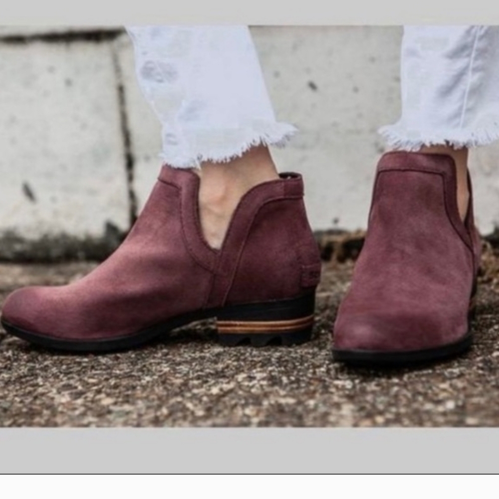 Sorel Lolla Dusty Rose Cut Out Bootie